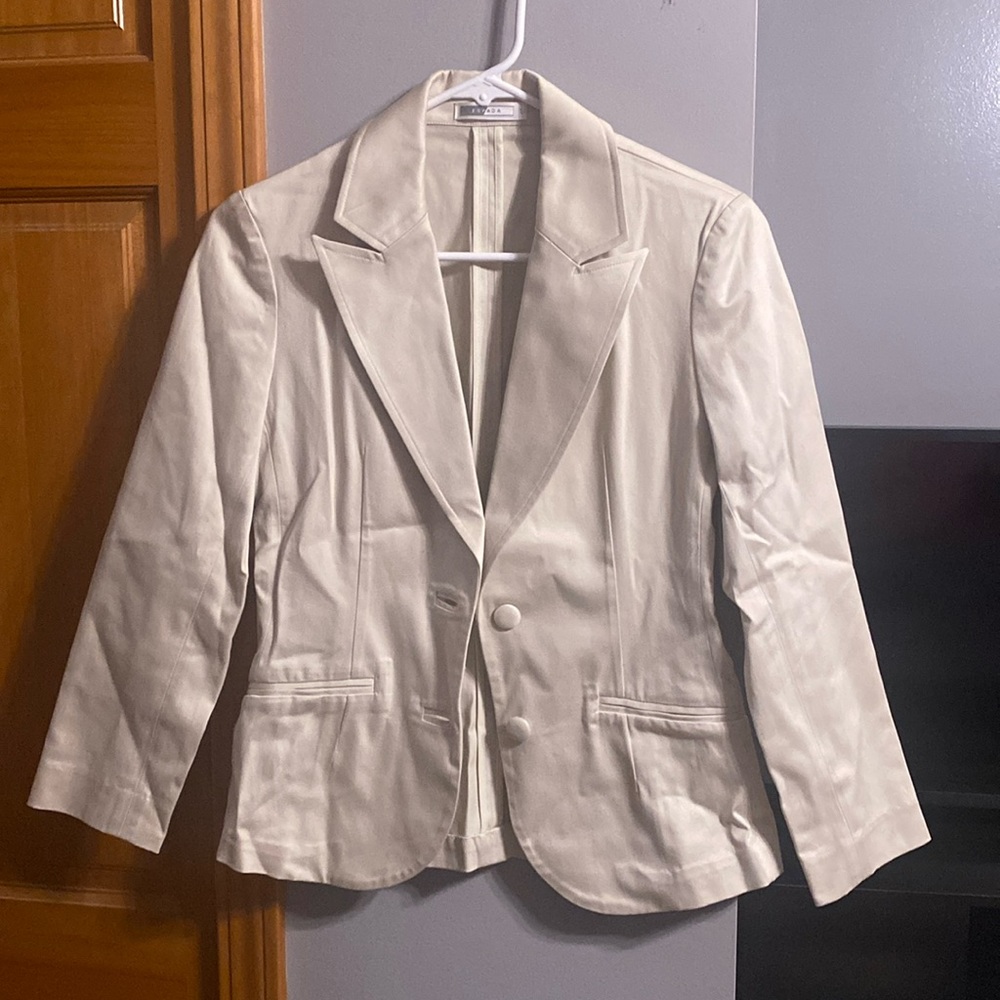 ESPADA size 1 cream blazer